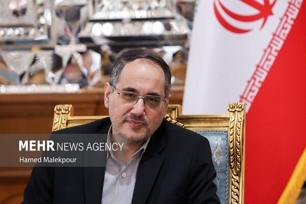 نگاهداری: فساد و تبعیض مخرب‌ترین عوامل فرسایش اعتماد عمومی هستند