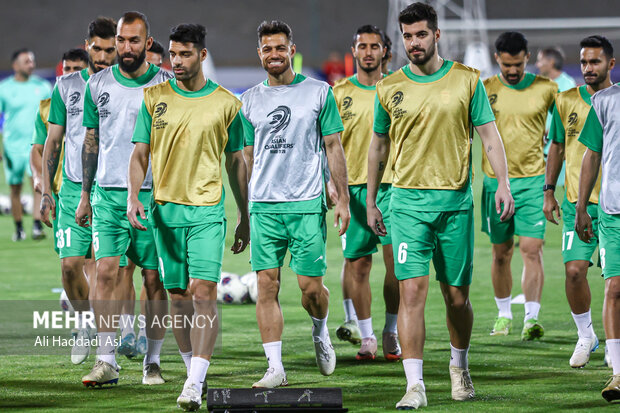 ۱۰۰ بازیکن در فهرست تیم ملی فوتبال ایران/ سهم هر تیم چند ملی‌پوش است؟