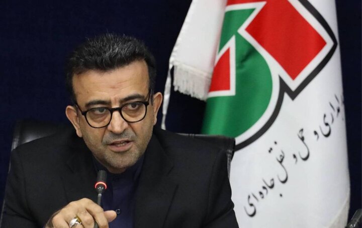 بارش باران در محورهای مواصلاتی البرز؛رانندگان با احتیاط تردد کنند