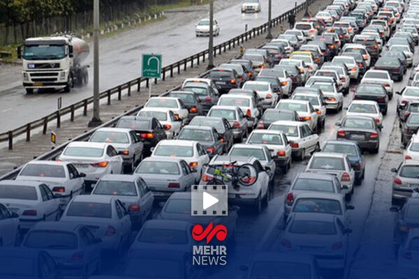 تصاویری از ترافیک نیمه سنگین در محور خروجی گیلان