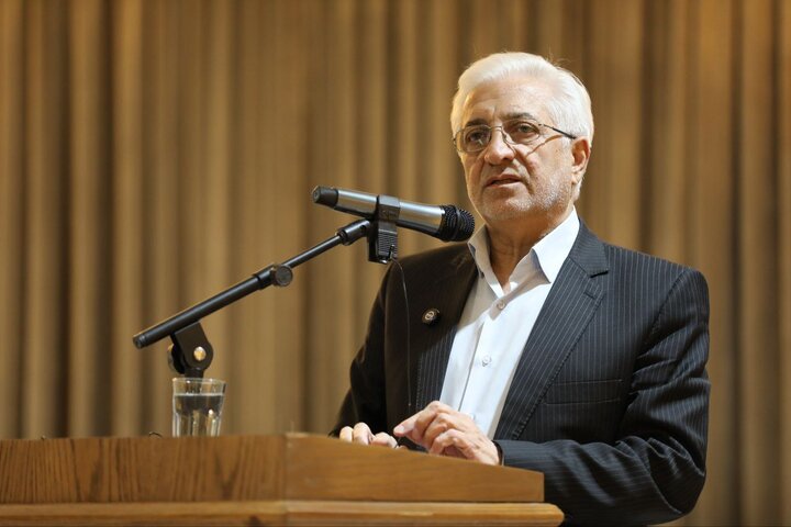 نوری:باید به دستاوردهای جوانان در انرژی هسته‌ای افتخار کنیم