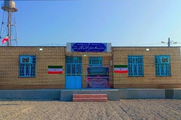 مدرسه ۶ کلاسه امام حسین(ع) در بویین‌زهرا افتتاح شد