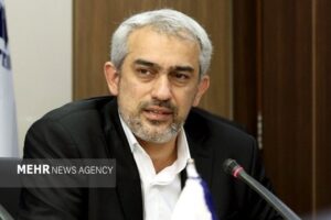 وزیر اقتصاد وارد عربستان شد