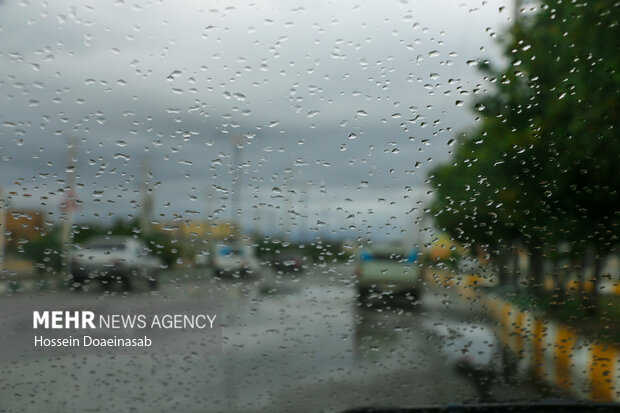 تداوم بارش‌ها تا اواخر روز دوشنبه در خراسان‌رضوی