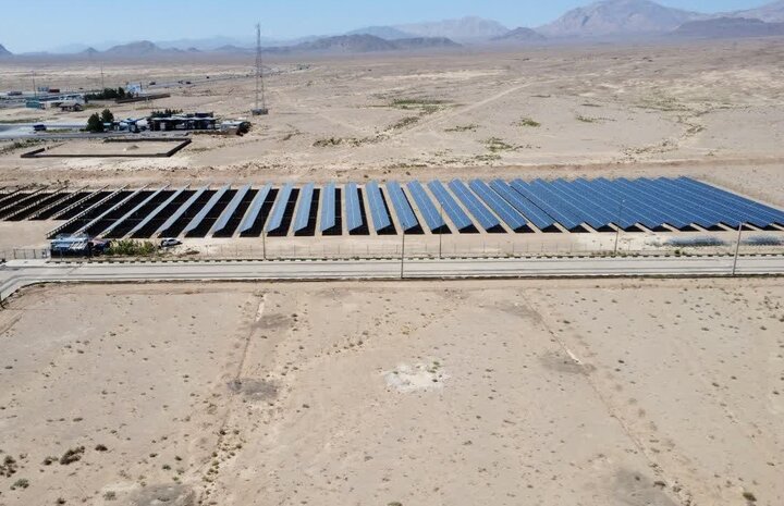 ۴۲۵ هکتار زمین برای احداث نیروگاه خورشیدی در شهرستان میبد جانمایی شد