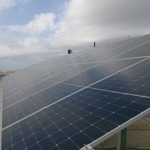 افتتاح نیروگاه خورشیدی در سمنان با حضور وزیر دادگستری