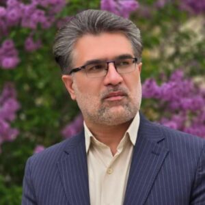 استقبال هنرمندان از جشنواره استانی پوستر و تصویرسازی نماز در کوهدشت