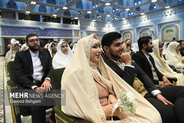 جشن ازدواج ۳۱۳ زوج بسیجی در مشهد
