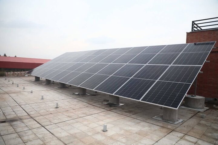 ۲ مگاوات نیروگاه خورشیدی برای ۴۰۰ مددجوی کمیته امداد قم افتتاح می‌شود