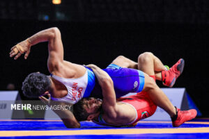 نفرات برتر چهار وزن نخست رقابت‌های کشتی فرنگی مشخص شد