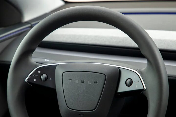 تسلا در چین هوش مصنوعی آموزش می دهد