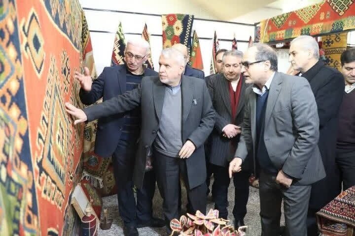 نگاهی به گلیم عنبران؛ حفظ هنر و میراث فرهنگی