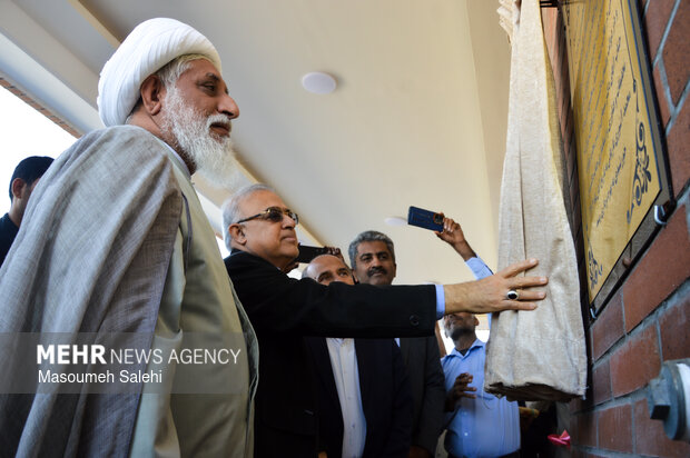 افتتاح و کلنگ‌زنی پروژه‌های شهرستان میناب و رودان در دهه فجر