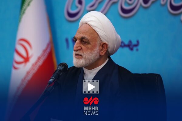 اژه‌ای: خدمت رسانی به مردم در هیچ شرایطی فراموش نشود