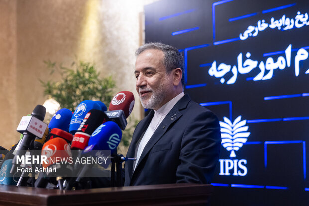 نشست خبری عباس عراقچی وزیر امور خارجه