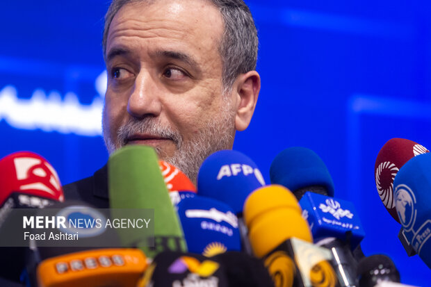 نشست خبری عباس عراقچی وزیر امور خارجه