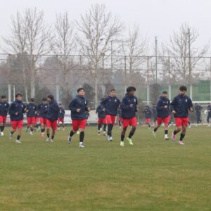 ادامه تمرینات فشرده تیم فوتبال جوانان در مرکز ملی