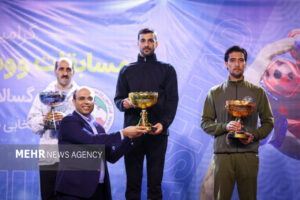 فارس قهرمان رقابت های ووشو انتخابی تیم ملی شد