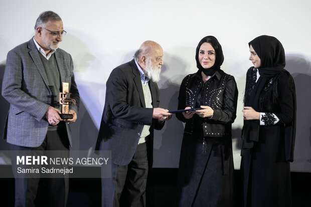دهمین روز از چهل‌ و چهارمین جشنواره فیلم فجر