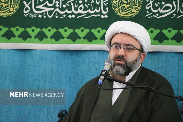 فتاحی: ملت ایران در بزنگاه تمدنی ایستاده است