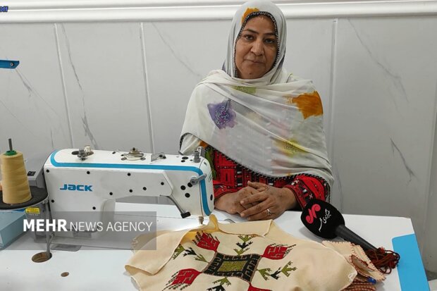 حیات «سوزن دوزی بلوچ» با دستان زنان توانمند حاشیه نشین زاهدان