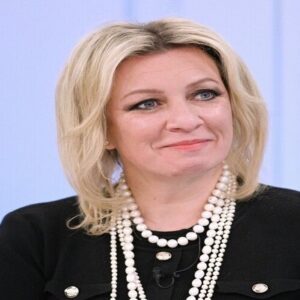 زاخارووا: اروپا سردرگم است؛ شکست نقشه های ناپلئونی زلنسکی