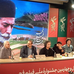 «جهان مبهم هاتف» روایتگر رفاقت است؛ هدف نمایش تسلیم نبود