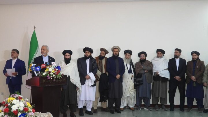 کابل و تهران بر ایستادگی در برابر تجاوز تاکید کردند+ تصاویر