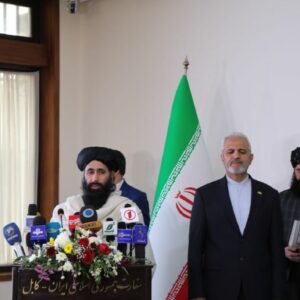 کابل و تهران بر ایستادگی در برابر تجاوز تاکید کردند+ تصاویر