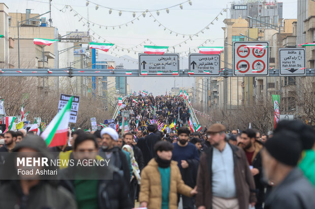 استقرار ۳۰۵۲ نیروی خدمات شهری در راهپیمایی ۲۲ بهمن