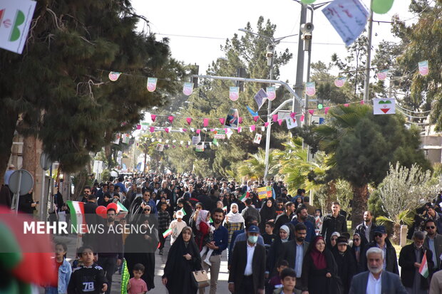 مردم زاهدان گل کاشتند؛ حماسه‌ای دیگر از فارس و بلوچ در ۲۲ بهمن ۱۴۰۴