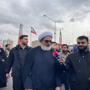 پورخاقان: حضور مردم در ۲۲ بهمن مشت محکمی بر یاوه‌گویی‌های دشمنان است