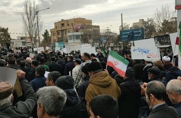 حماسه حضور مردم شیروان در راهپیمایی ۲۲ بهمن