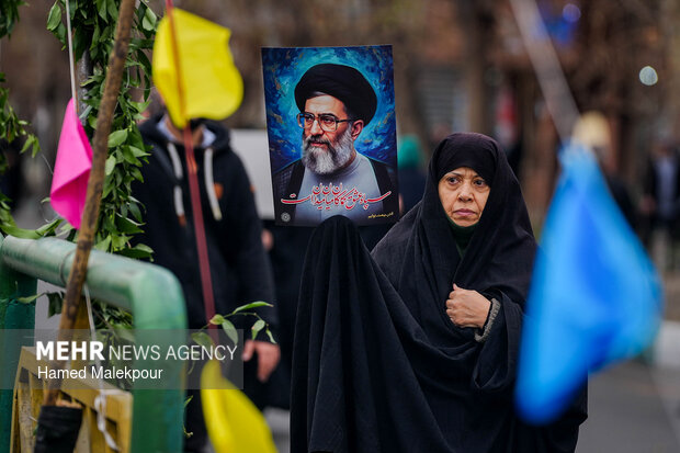 حضور رئیس مجلس در راهپیمایی یوم‌الله ۲۲ بهمن