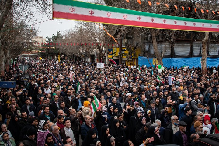 راهپیمایی ۲۲ بهمن در شاهرود