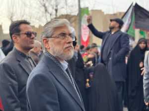 وزیر علوم: مردم از آرمان‌های خود جدا نشده‌اند