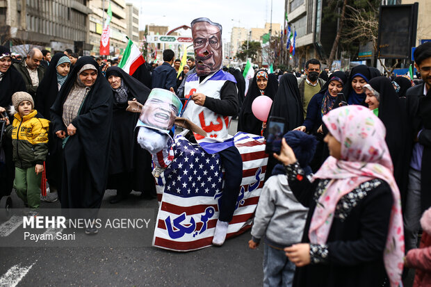 راهپیمایی ۲۲ بهمن در تهران