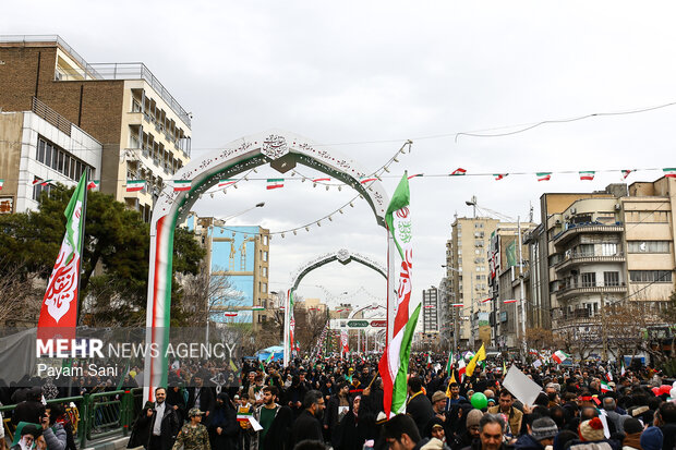 راهپیمایی ۲۲ بهمن در تهران