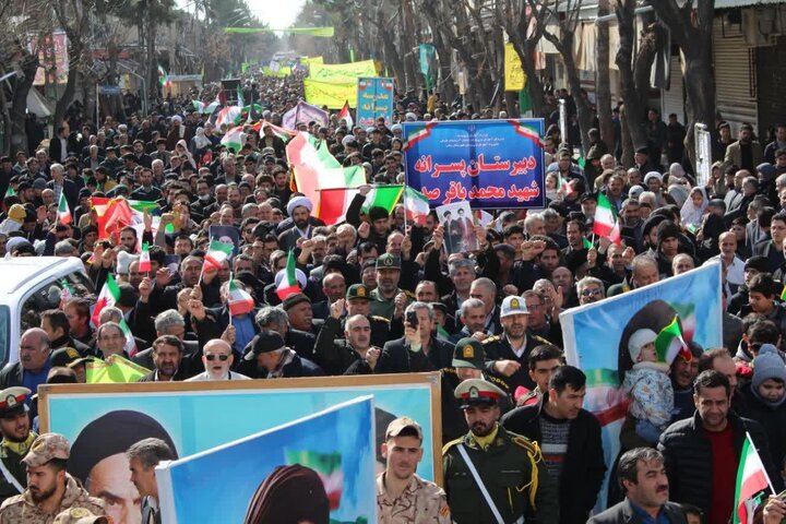 بناب در چهل و هفتمین سالگرد انقلاب؛ نمایش وحدت و بصیرت