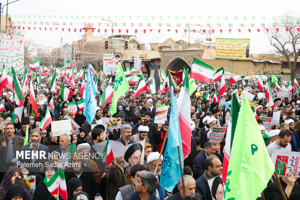 زیر پرچم الله نشان