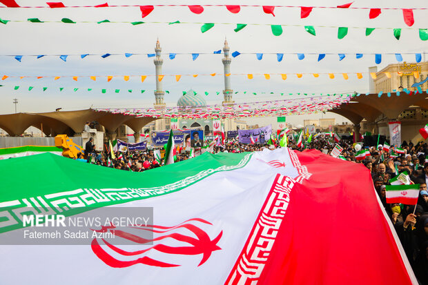 زیر پرچم الله نشان