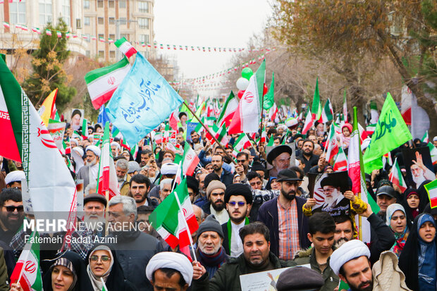 زیر پرچم الله نشان