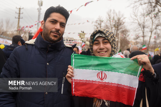 راهپیمایی ۲۲ بهمن در کرج