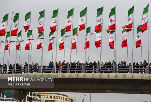 راهپیمایی ۲۲ بهمن در کرج