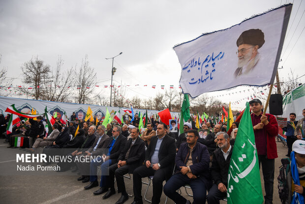 راهپیمایی ۲۲ بهمن در کرج