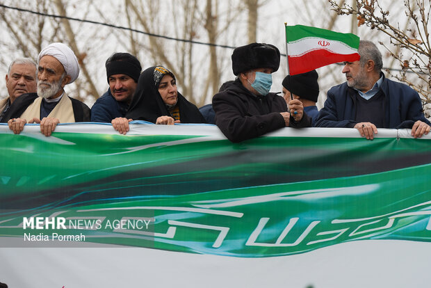 راهپیمایی ۲۲ بهمن در کرج