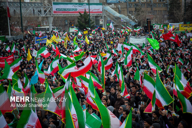 راهپیمایی ۲۲ بهمن در مشهد