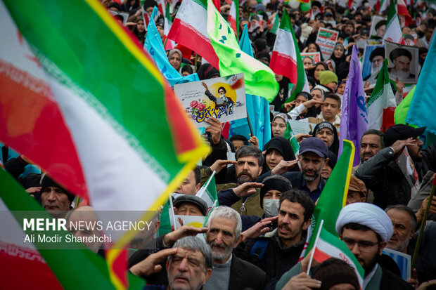 راهپیمایی ۲۲ بهمن در مشهد