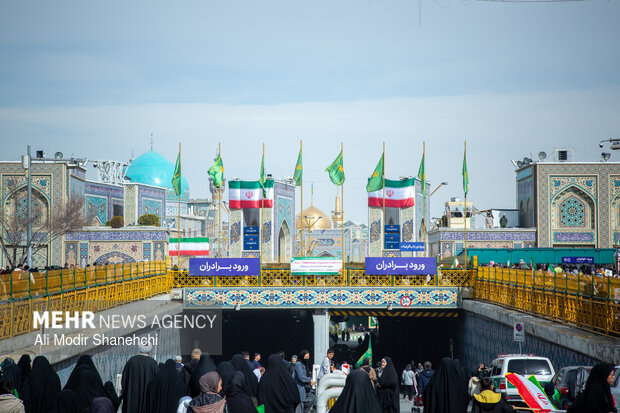 راهپیمایی ۲۲ بهمن در مشهد