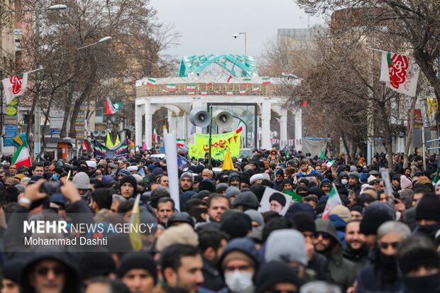 راهپیمایی ۲۲ بهمن در اردبیل